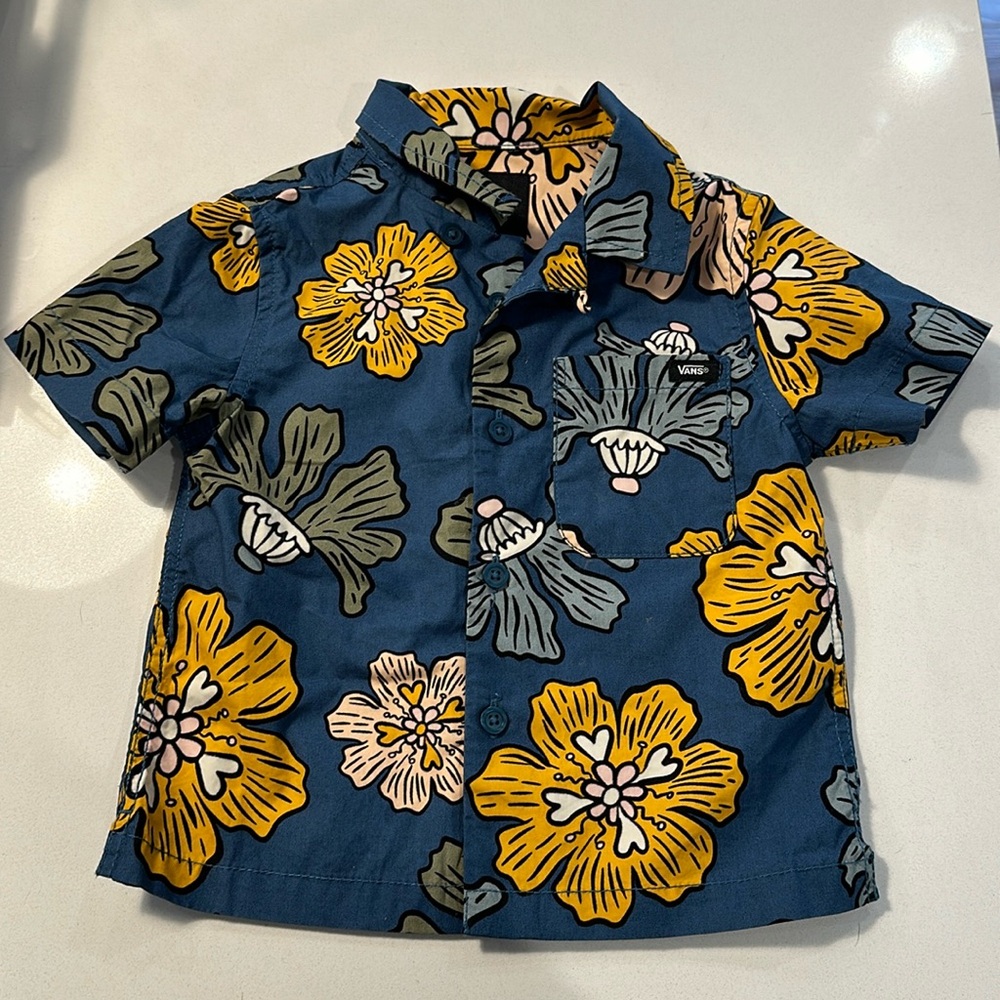 Vans off the wall- short sleeve button down shirt. 2T